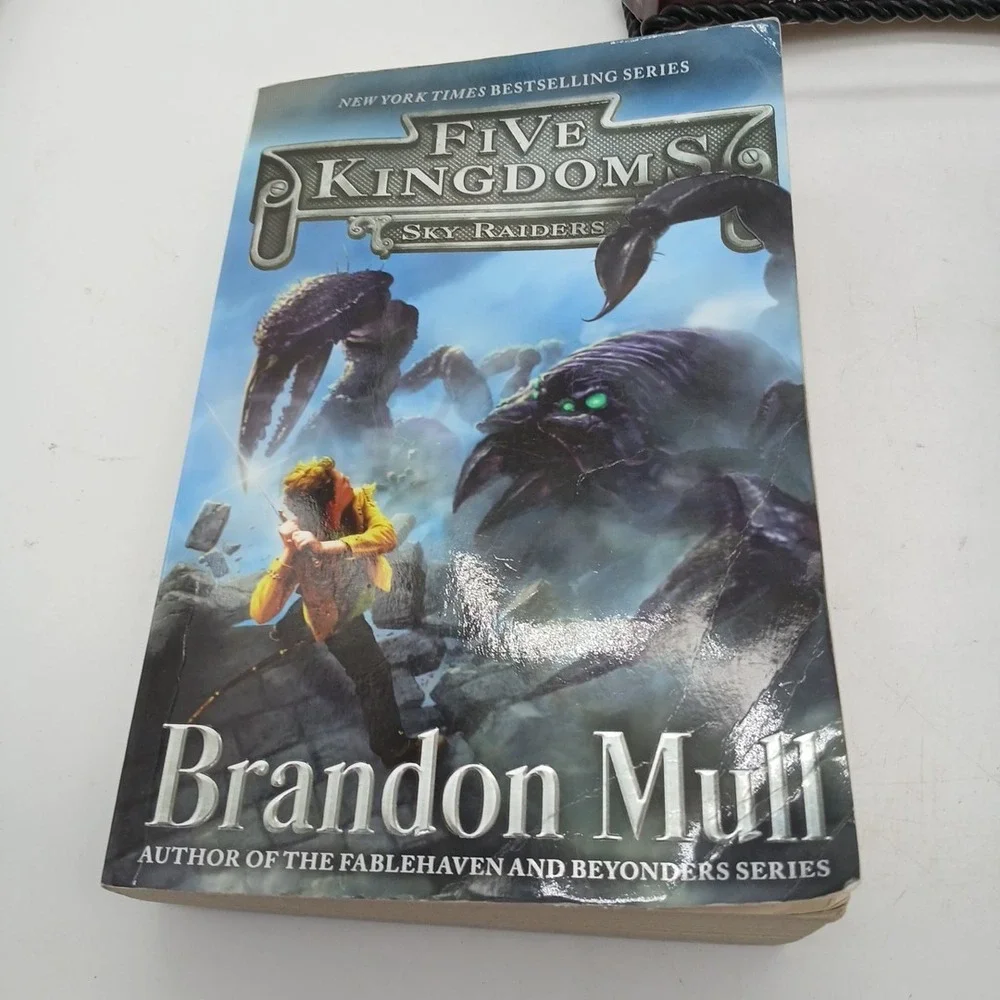 Brandon Mull Lot of 4 Book Five Kingdoms Paperback plus Fablehaven PB‎